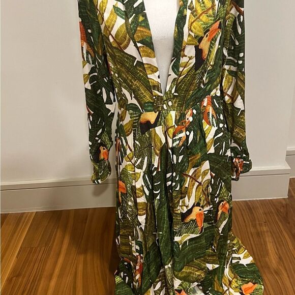 Farm Rio Paradise Forest maxi dress NWOT size medium - Picture 4 of 16